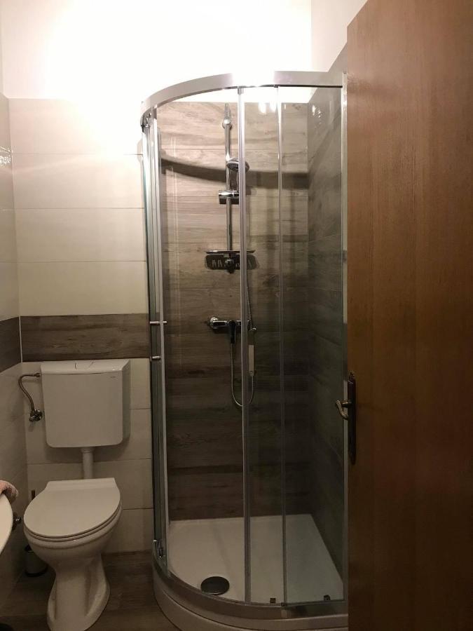 Draga Rooms Njivice Kültér fotó