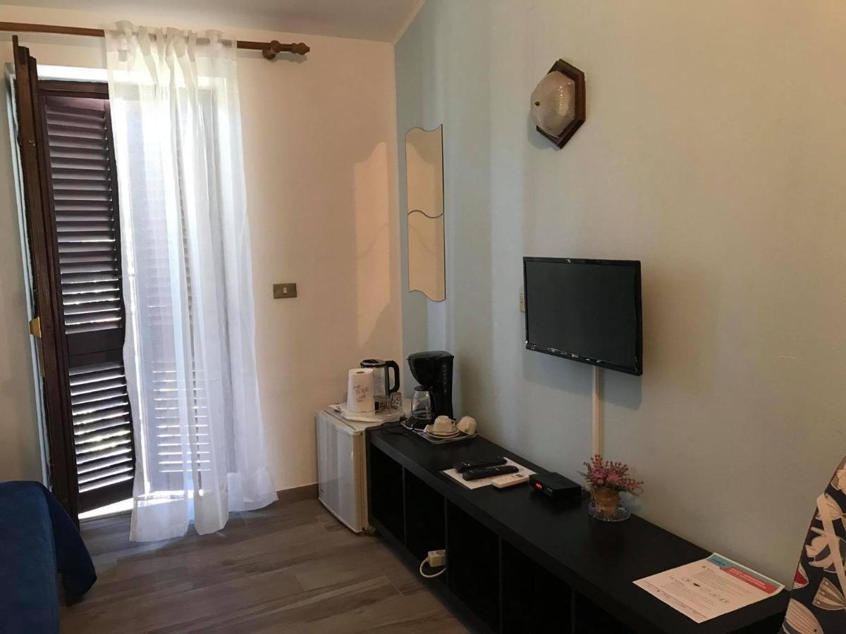 Draga Rooms Njivice Kültér fotó