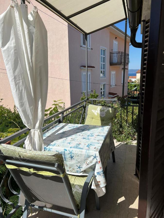 Draga Rooms Njivice Kültér fotó