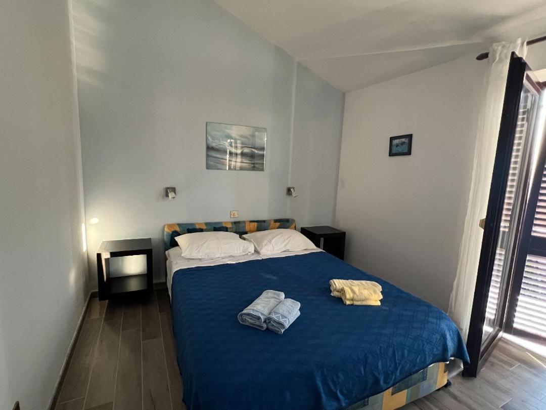Draga Rooms Njivice Kültér fotó